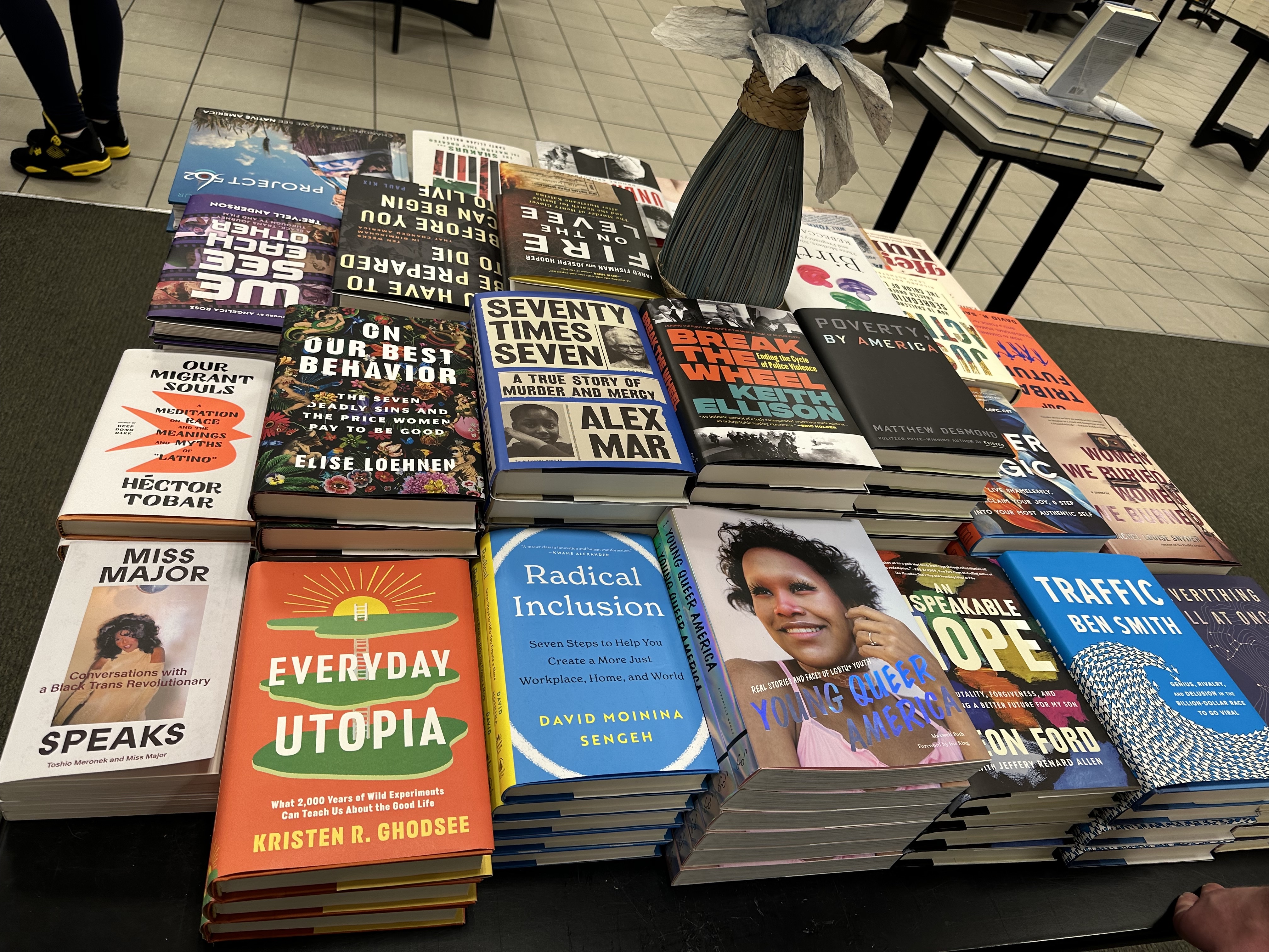 Everyday Utopia at Barnes and Noble on Fifth Ave