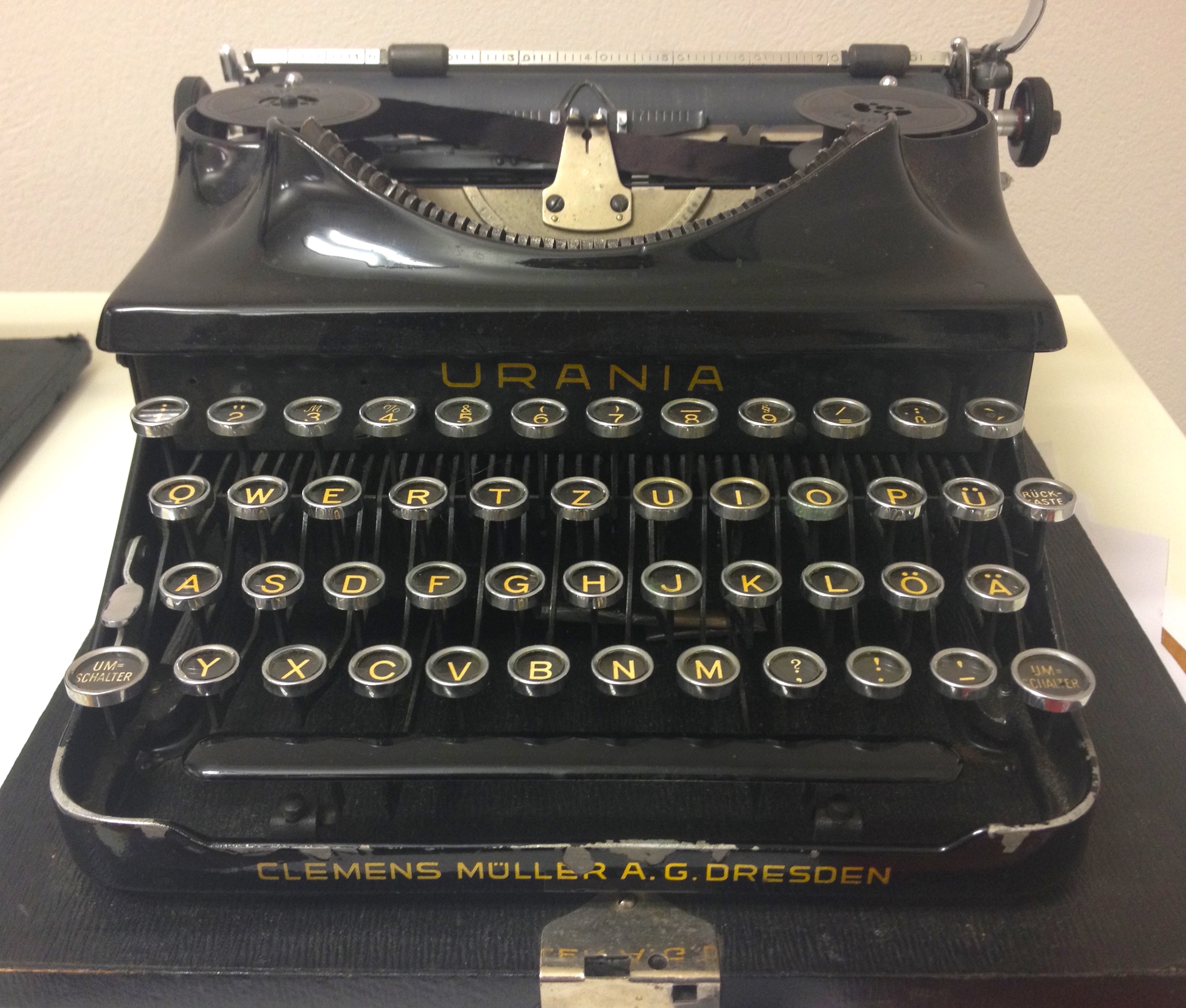 1920s German Urania from Dresden