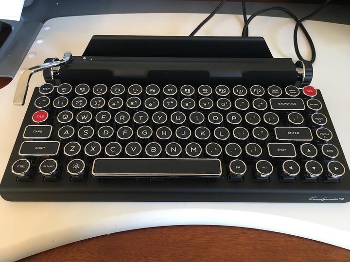 Qwerkywriter S